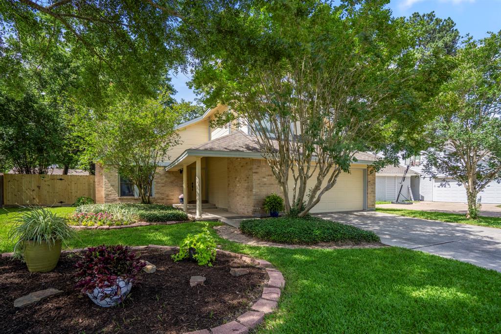6806 Peace River Drive, Spring, Texas image 1