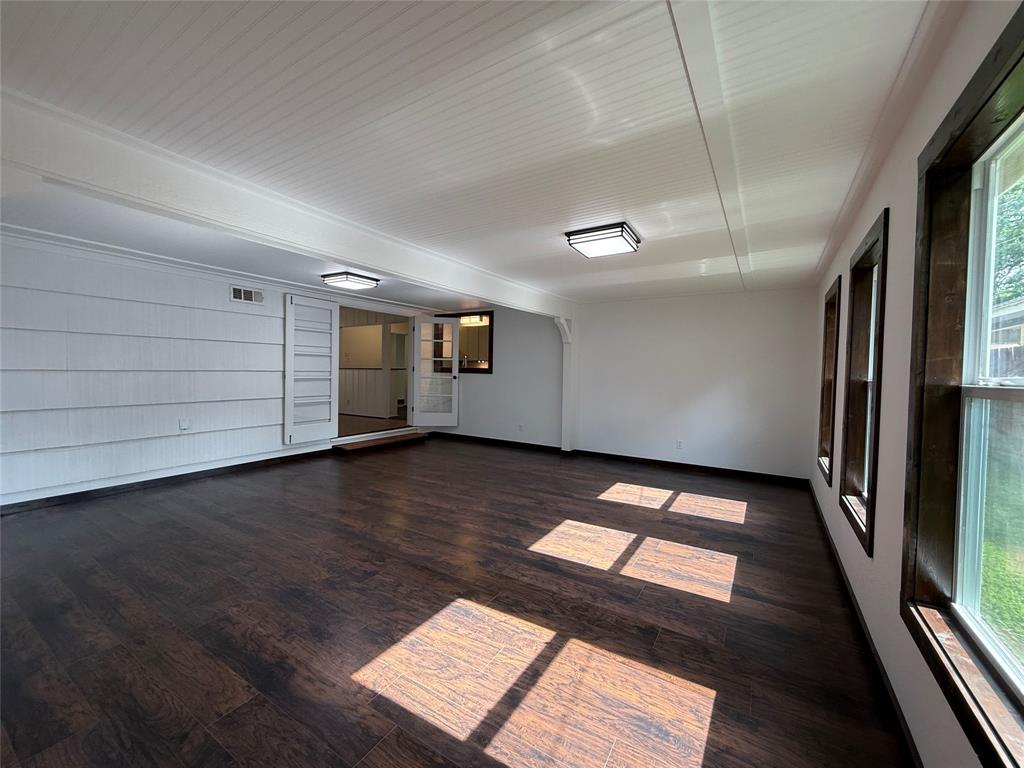 2016 N Tinsley Street, Angleton, Texas image 17