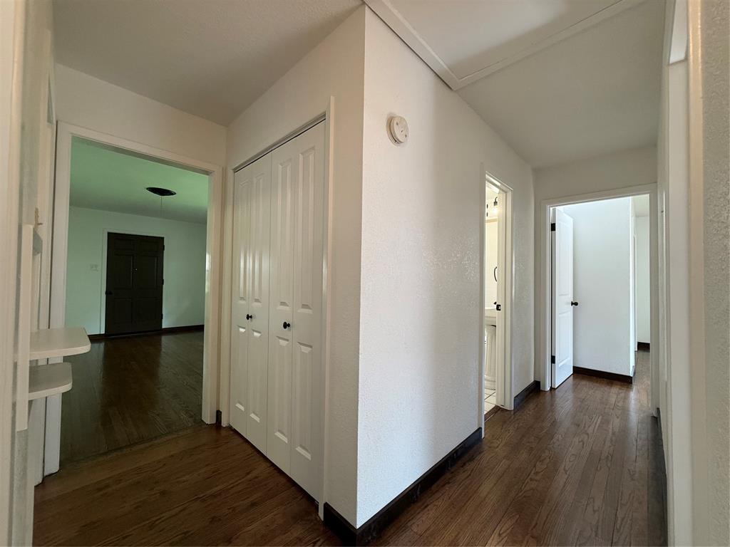 2016 N Tinsley Street, Angleton, Texas image 27