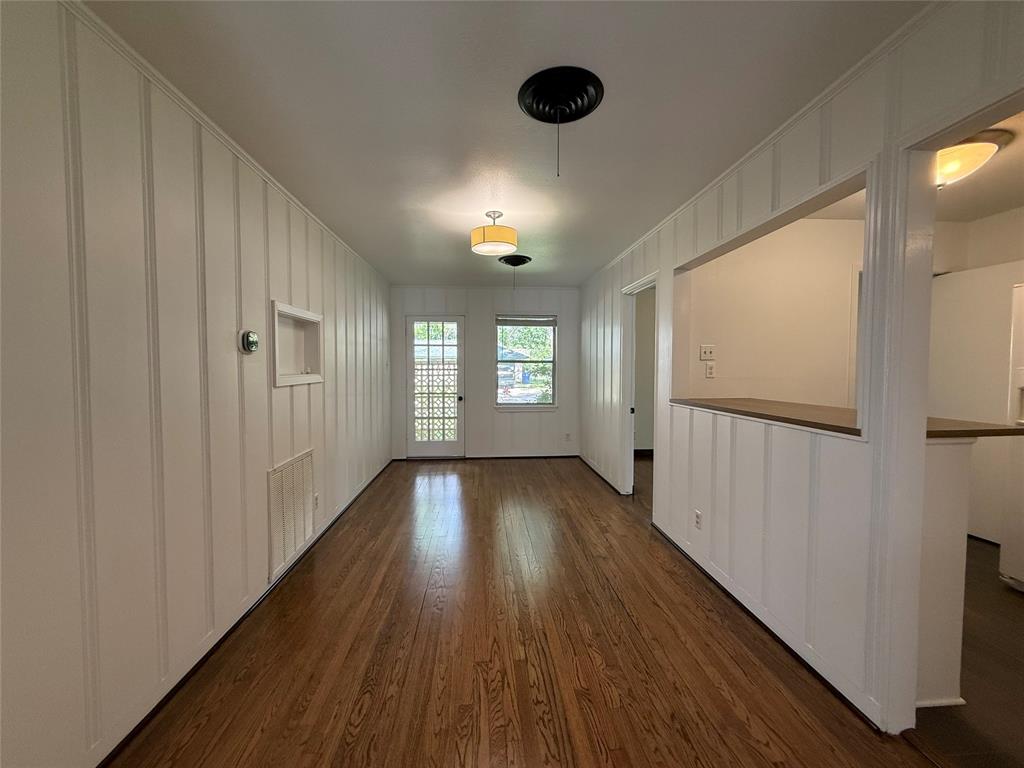 2016 N Tinsley Street, Angleton, Texas image 14