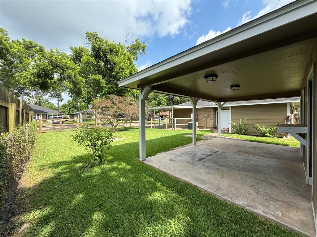 2016 N Tinsley Street, Angleton, Texas image 34