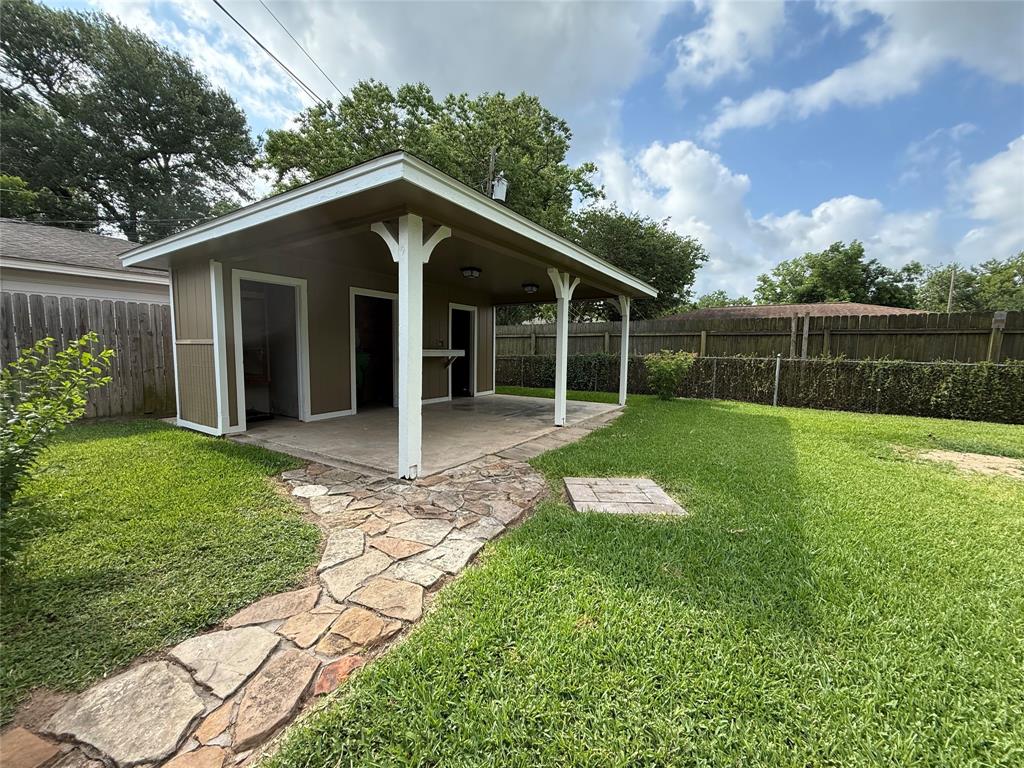 2016 N Tinsley Street, Angleton, Texas image 36