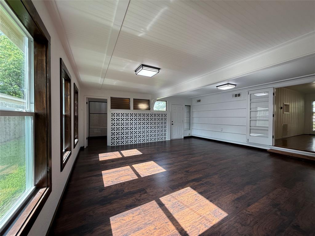 2016 N Tinsley Street, Angleton, Texas image 16