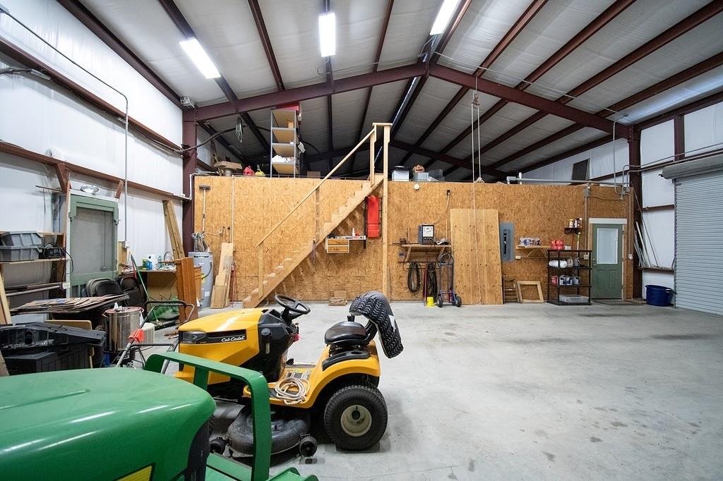 917 Bordovsdy Rd, La Grange, Texas image 18