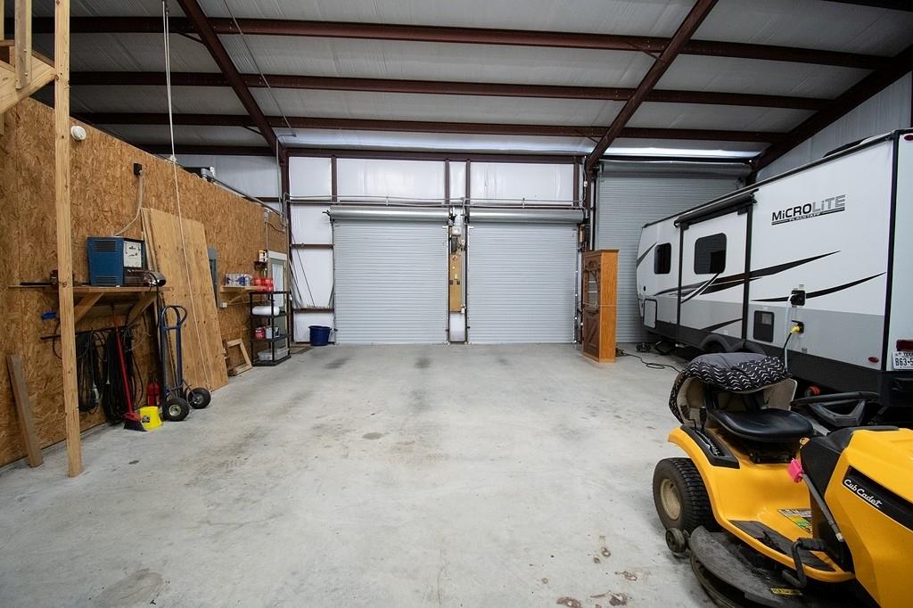 917 Bordovsdy Rd, La Grange, Texas image 19
