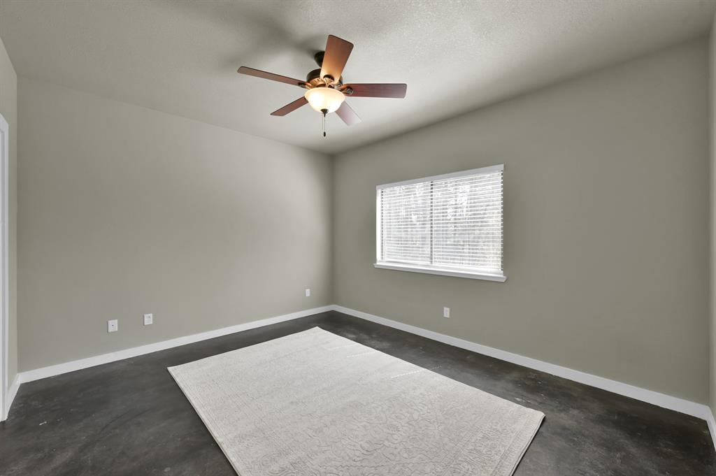 3130 Molly Drive, Huntsville, Texas image 17