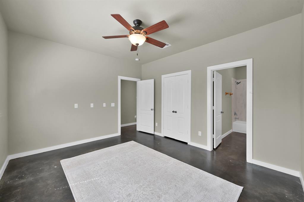 3130 Molly Drive, Huntsville, Texas image 16