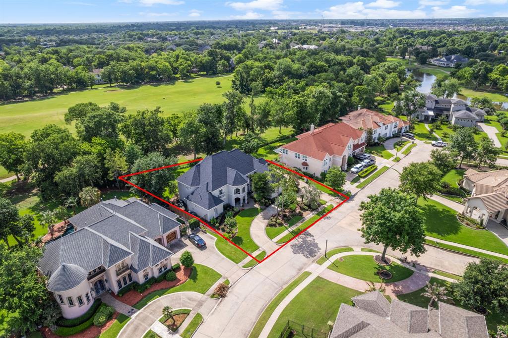 26 Commanders Point, Missouri City, Texas image 3