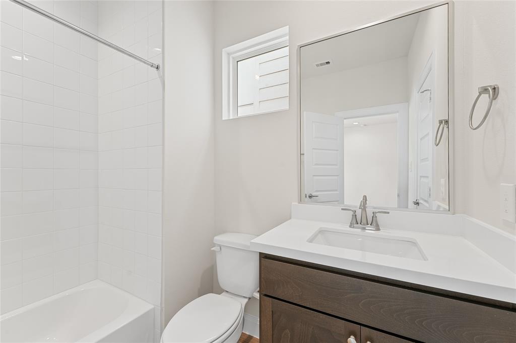 2708 Grand Fountains Drive #H, Houston, Texas image 27