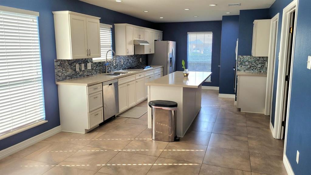 2111 Paintbrush Avenue, League City, Texas image 5