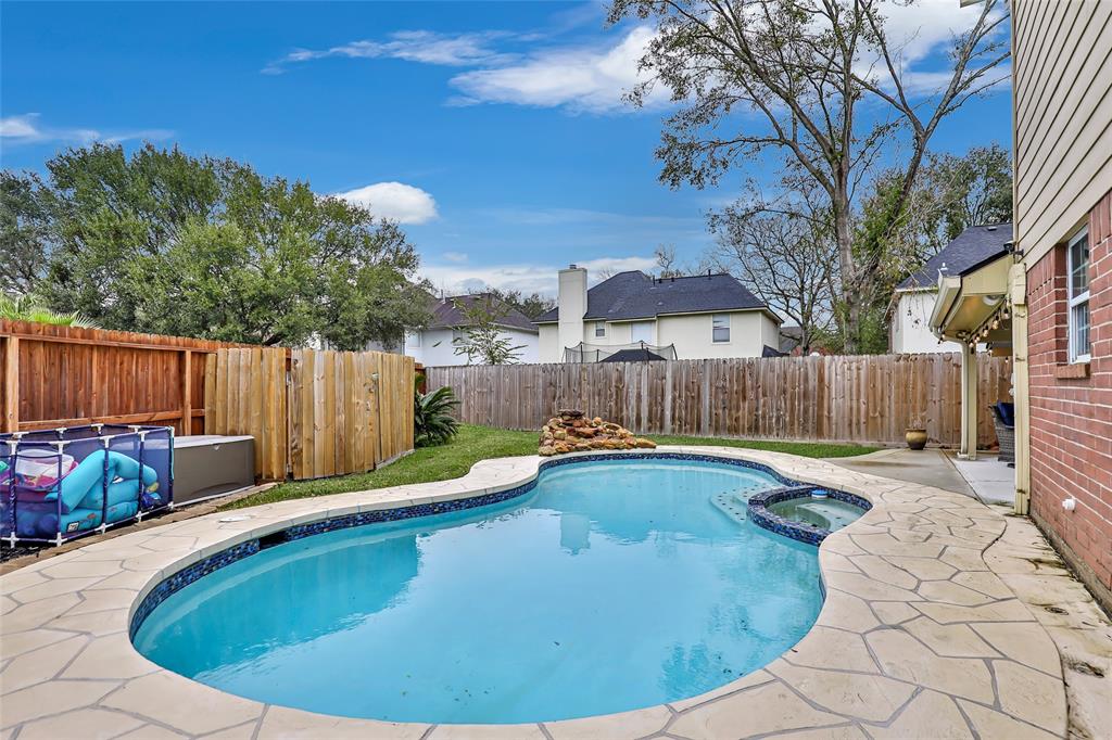 318 Dunford Court