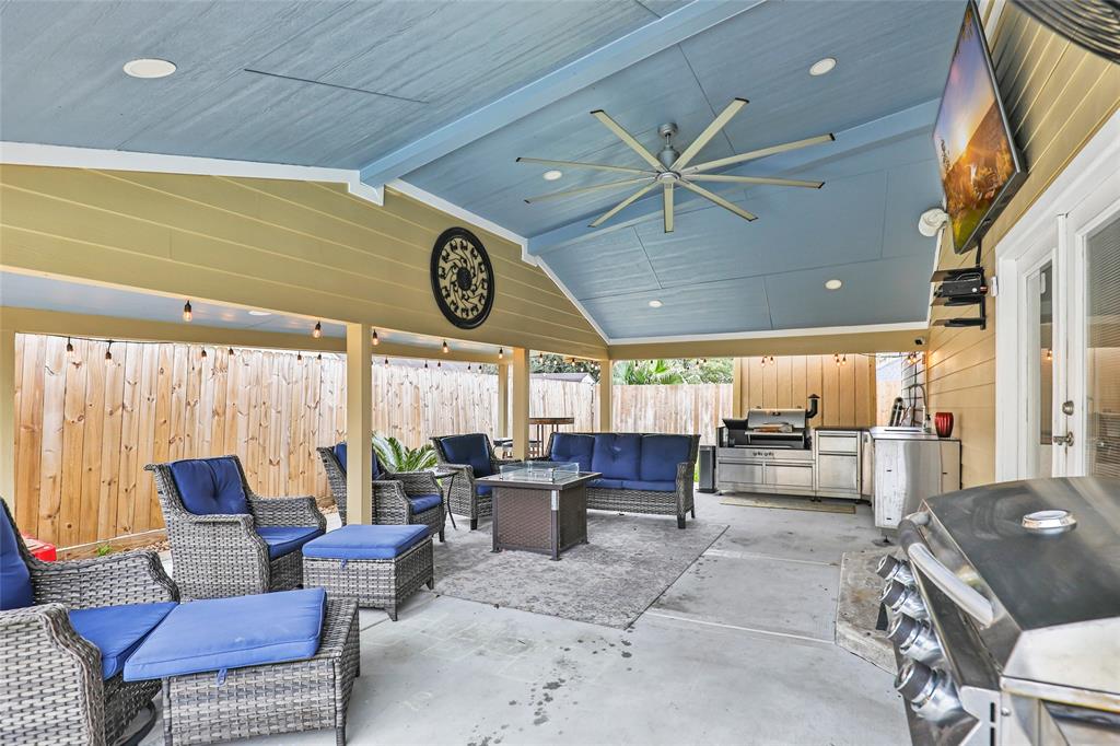 318 Dunford Court