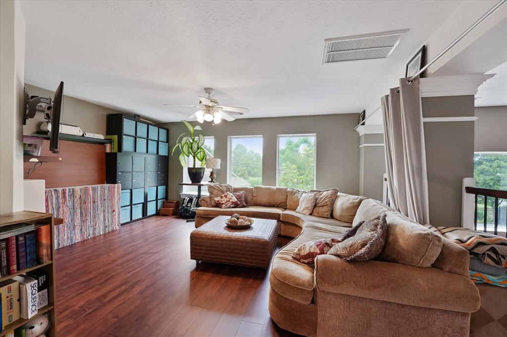 9914 Kershope Forest Court, Spring, Texas image 23