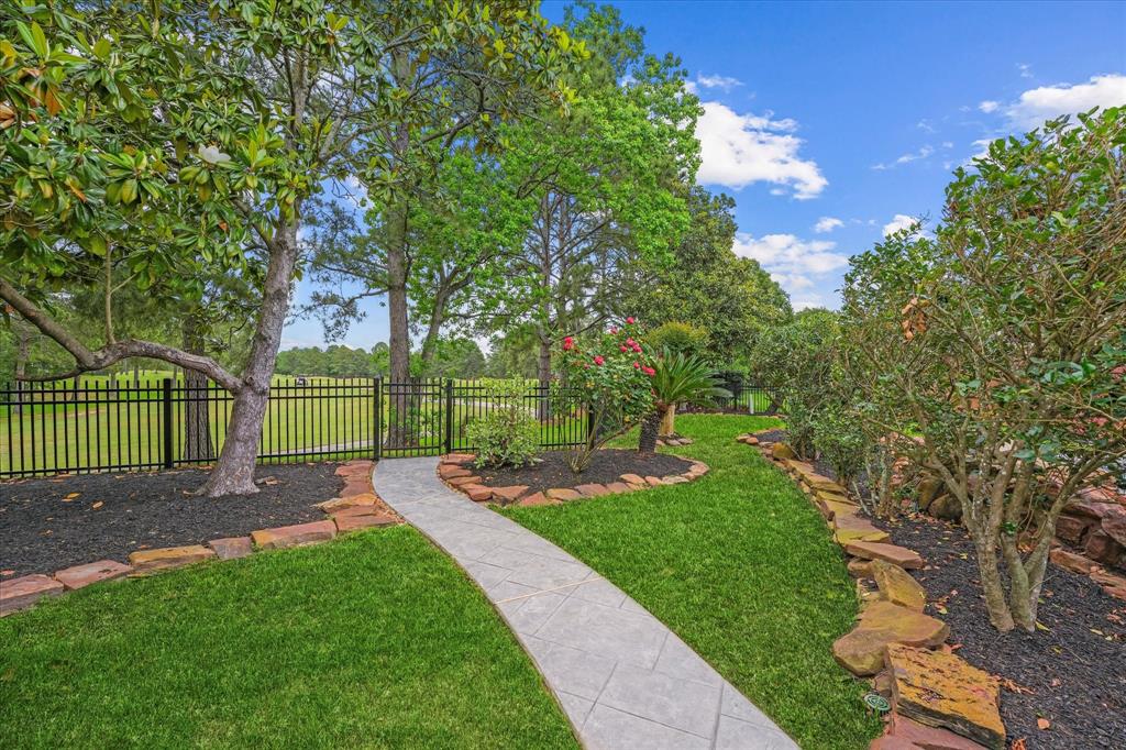 9914 Kershope Forest Court, Spring, Texas image 40