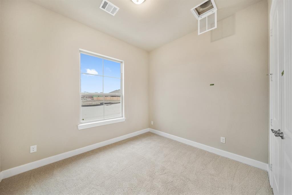 5602 Caracara Street, Manvel, Texas image 8