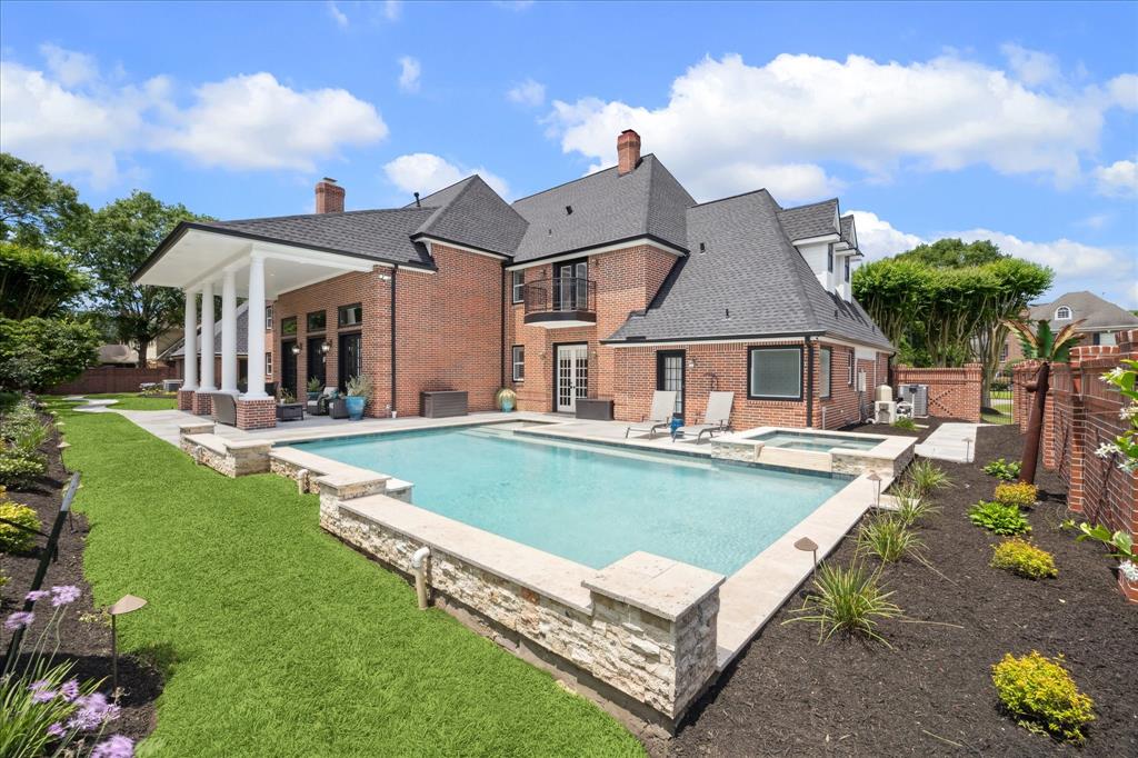 411 Fieldcreek Drive