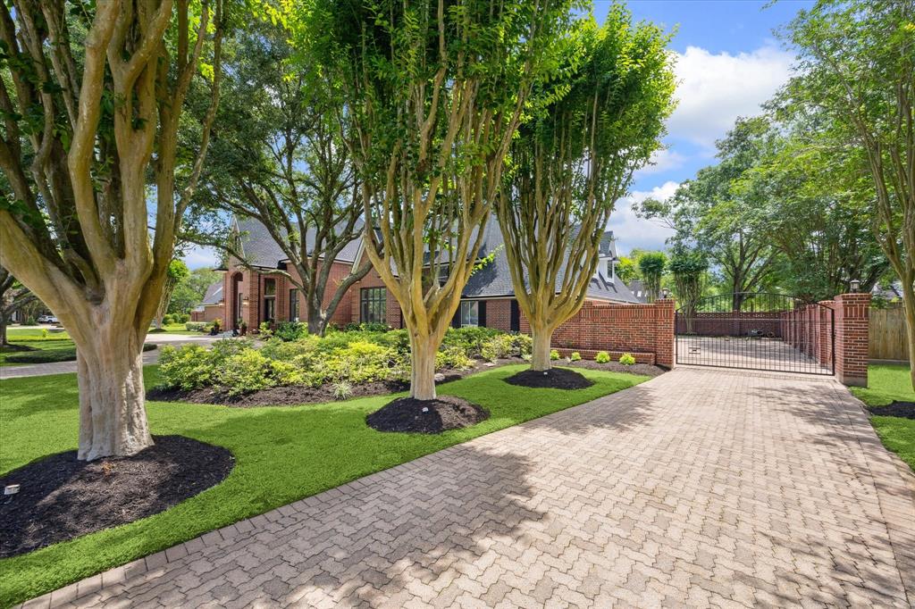 411 Fieldcreek Drive
