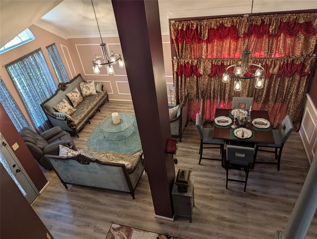 2 Skyland Place, The Woodlands, Texas image 5
