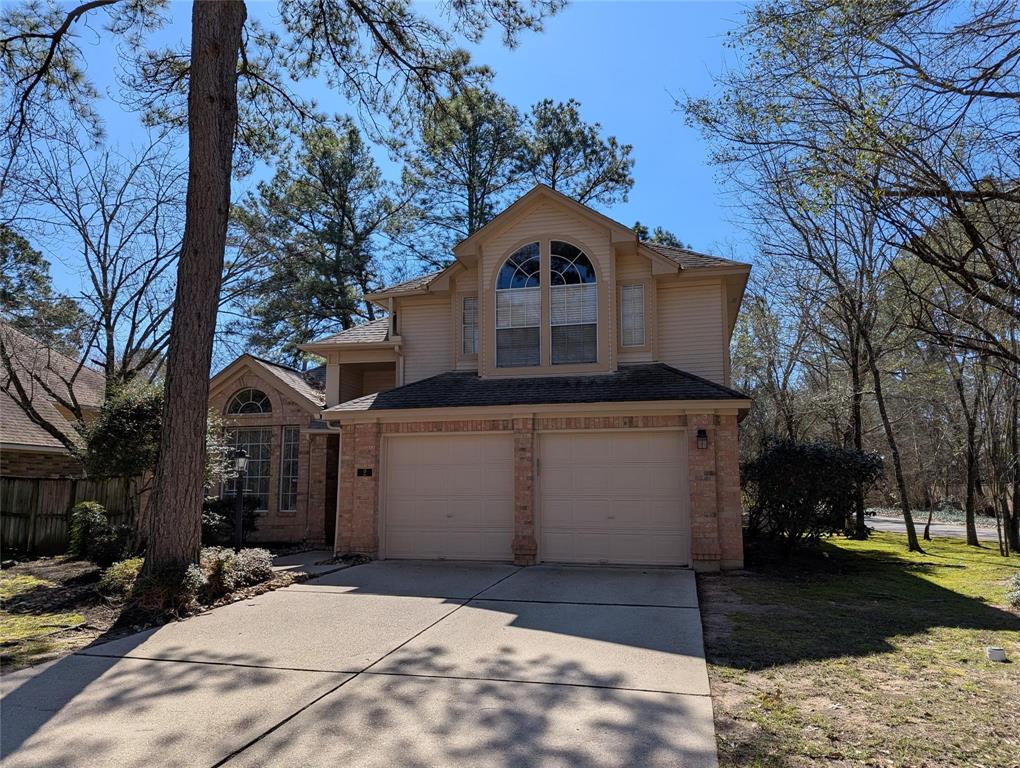 2 Skyland Place, The Woodlands, Texas image 1