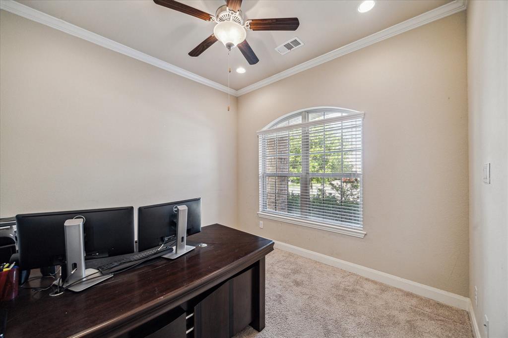 7706 Chinaberry Sky Lane, Richmond, Texas image 4