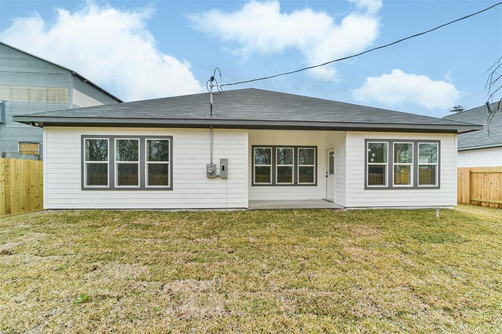 7430 Avenue E, Beasley, Texas image 33