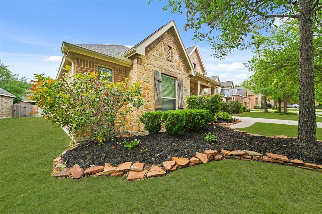 17307 Cordell Falls Court, Humble, Texas image 2