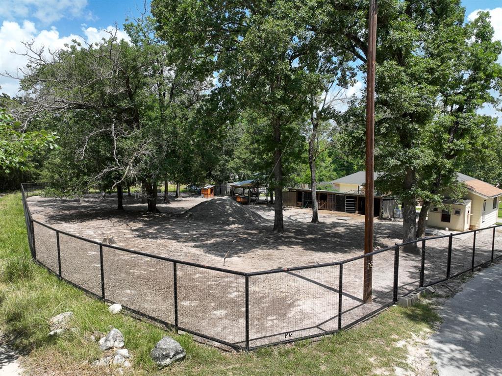 18 Joe Werner Lane Ln, Huntsville, Texas image 5