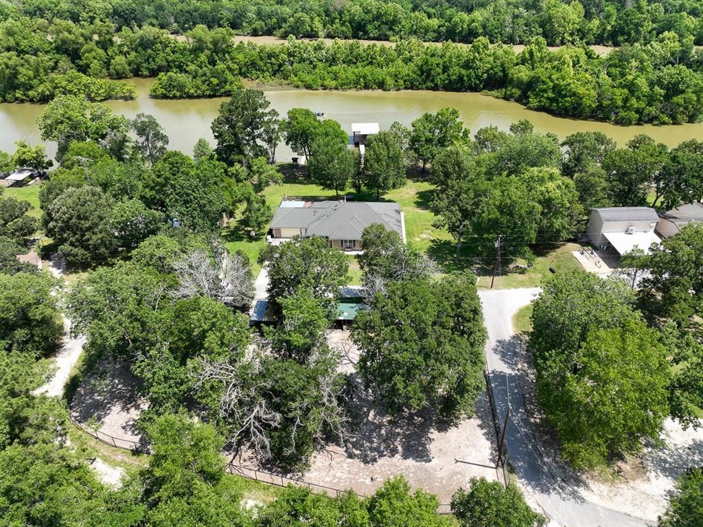 18 Joe Werner Lane Ln, Huntsville, Texas image 1