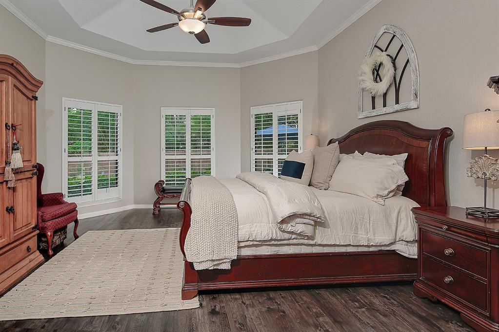 2 Firefall Court, The Woodlands, Texas image 19
