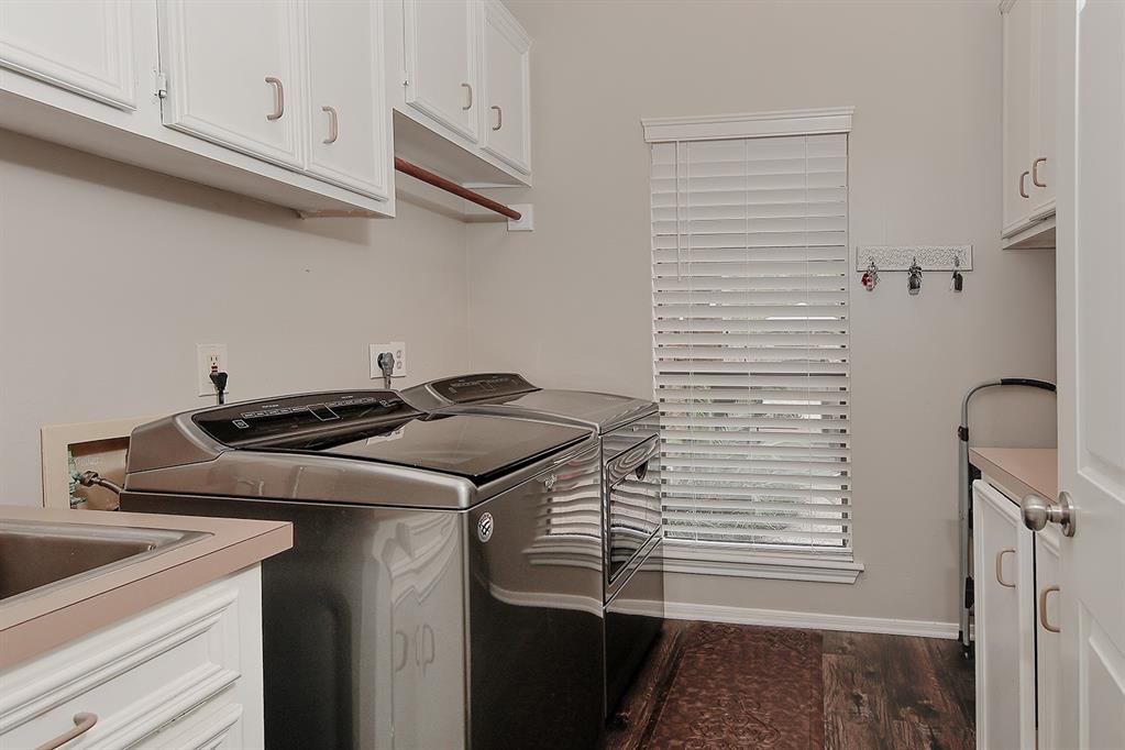 2 Firefall Court, The Woodlands, Texas image 23