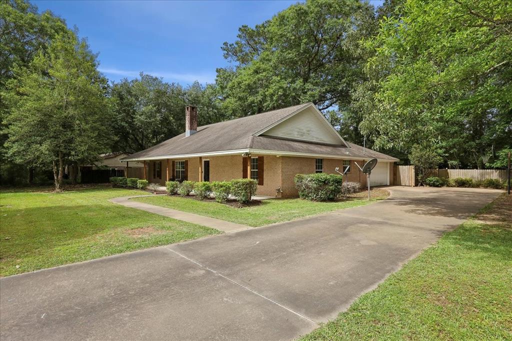 102 Jane Lane, Silsbee, Texas image 3