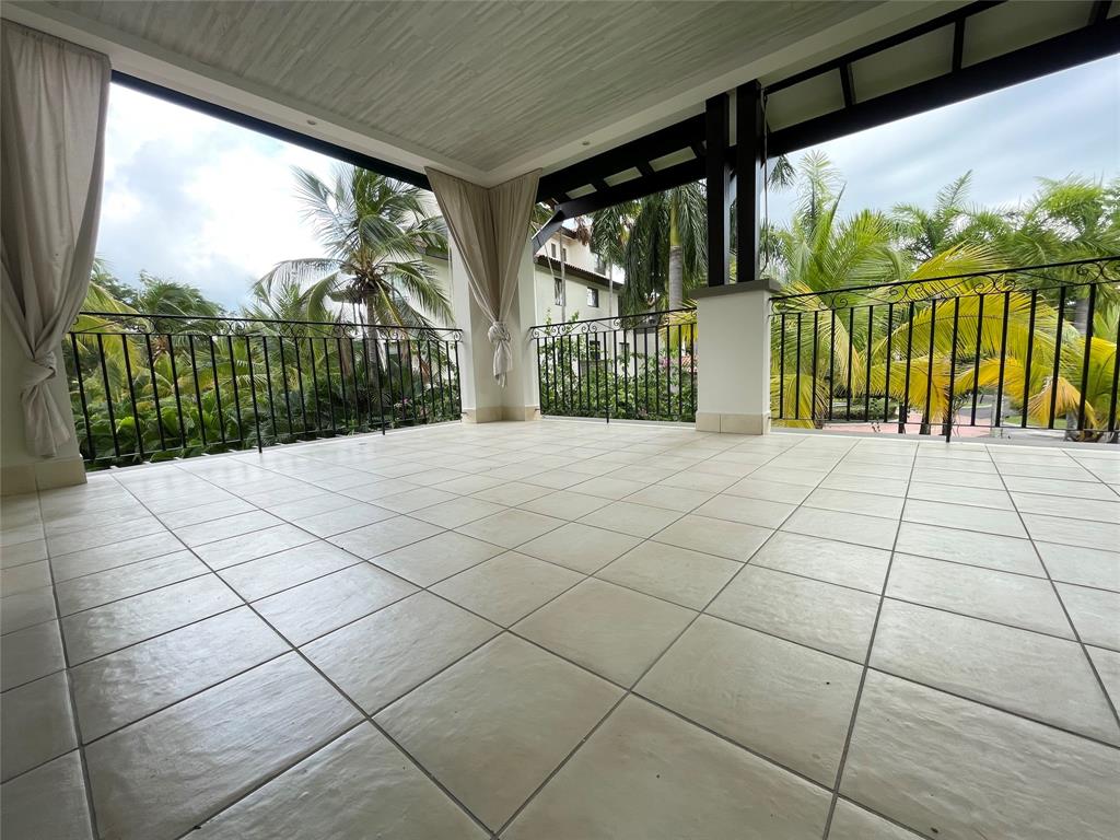 130 Ben Drive, Houston, Texas image 32
