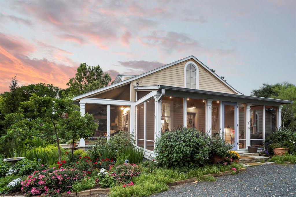 3100 Trails End Lane, Brenham, Texas image 28