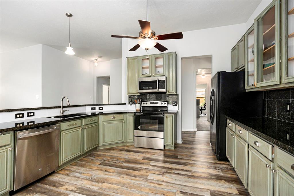 3006 Bay Creek Drive, Dickinson, Texas image 15