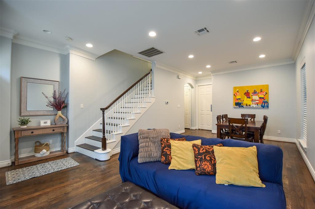 3226 Pemberton Circle Drive, Houston, Texas image 5