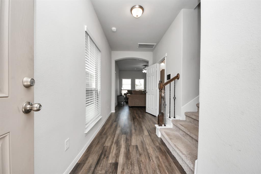 6409 Macroom Meadows Lane, Houston, Texas image 4