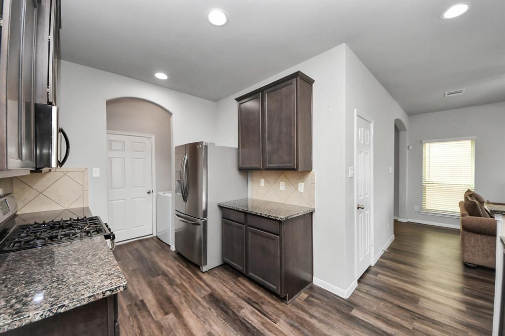 6409 Macroom Meadows Lane, Houston, Texas image 15
