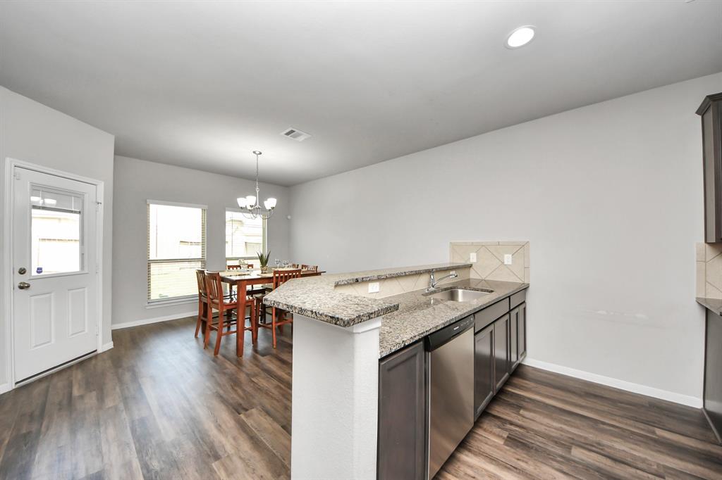 6409 Macroom Meadows Lane, Houston, Texas image 11