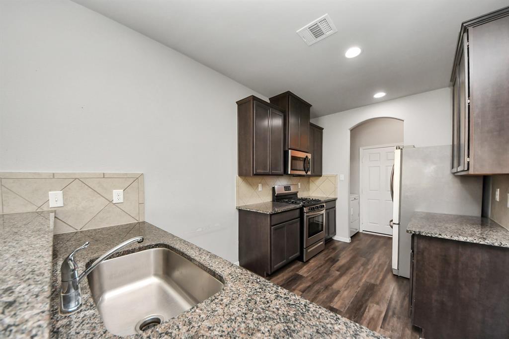 6409 Macroom Meadows Lane, Houston, Texas image 16