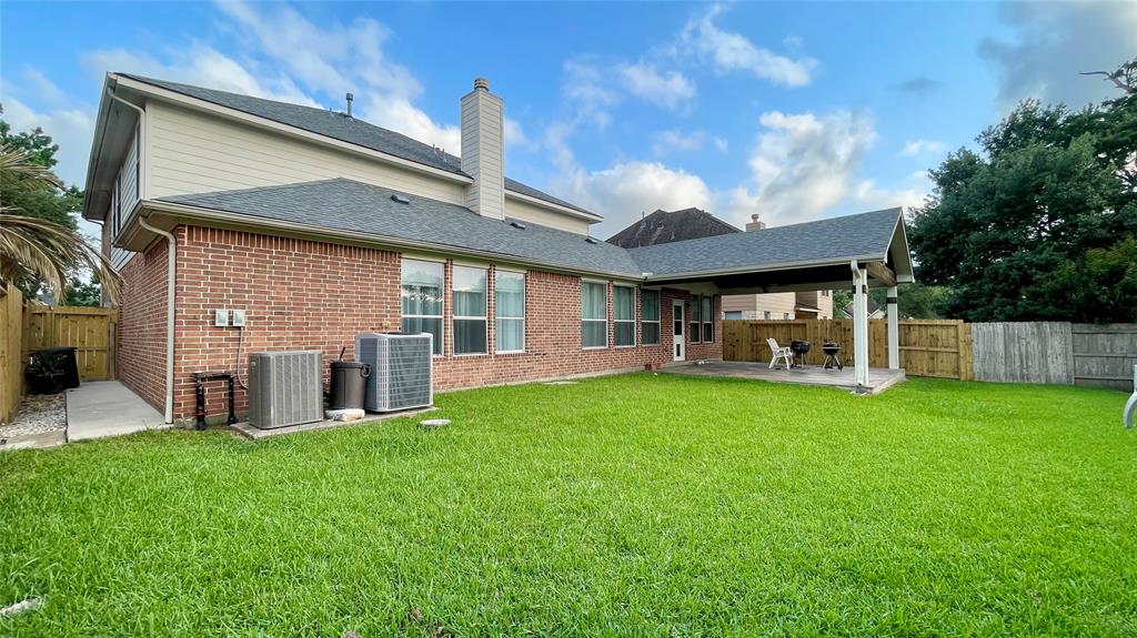 4438 W Maple Drive, Friendswood, New York image 10