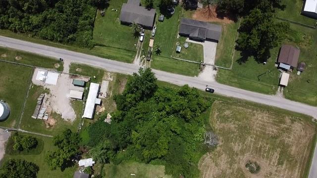 Alaska Drive, Angleton, Texas image 5