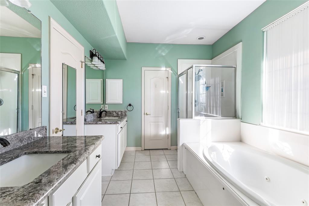 123 Burwell Road, Highlands, Texas image 17