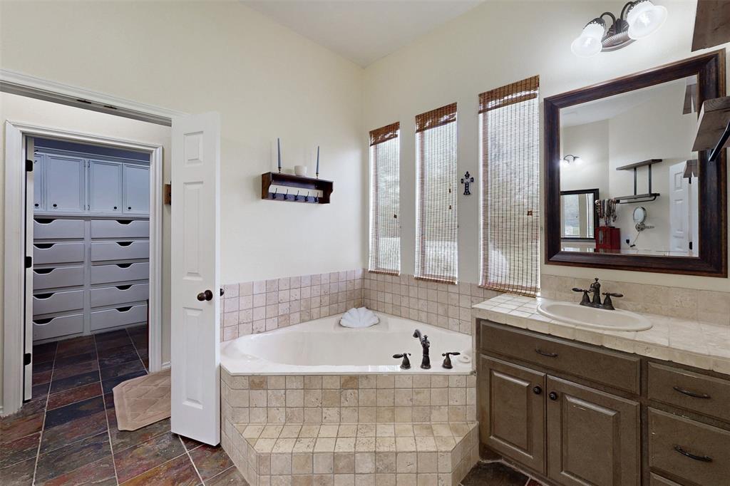 7576 River Ridge Drive Dr, College Station, Texas image 21