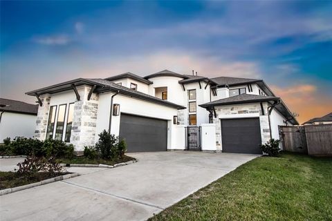Photo of 8918 N Pleasant Cove, Missouri City, TX 77459 (MLS # 54695861)