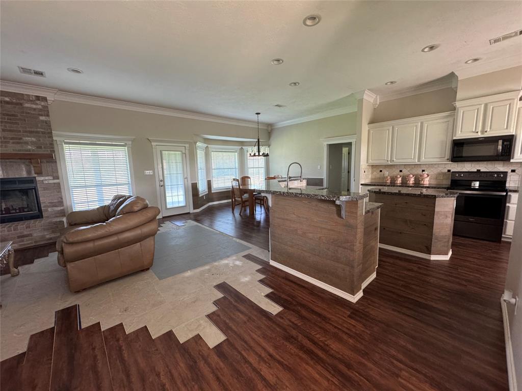 13796 County Road 318, Navasota, Texas image 12