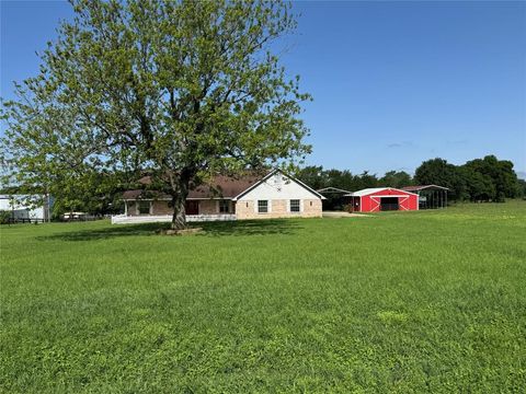13796 County Road 318 Navasota TX 77868