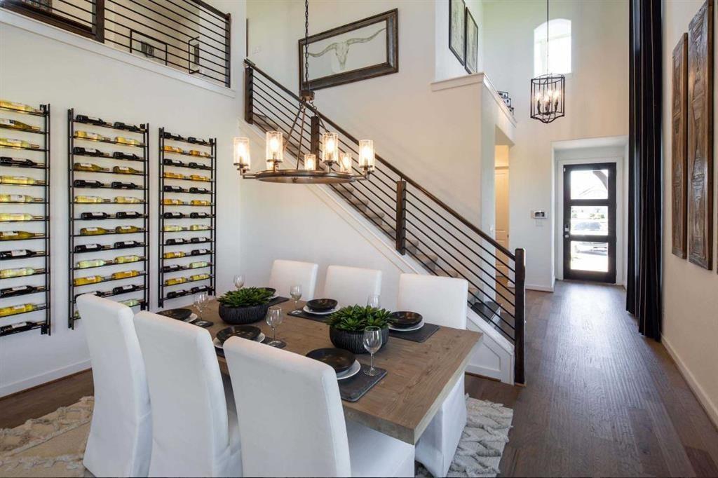 11211 Midland Hawthorn Place