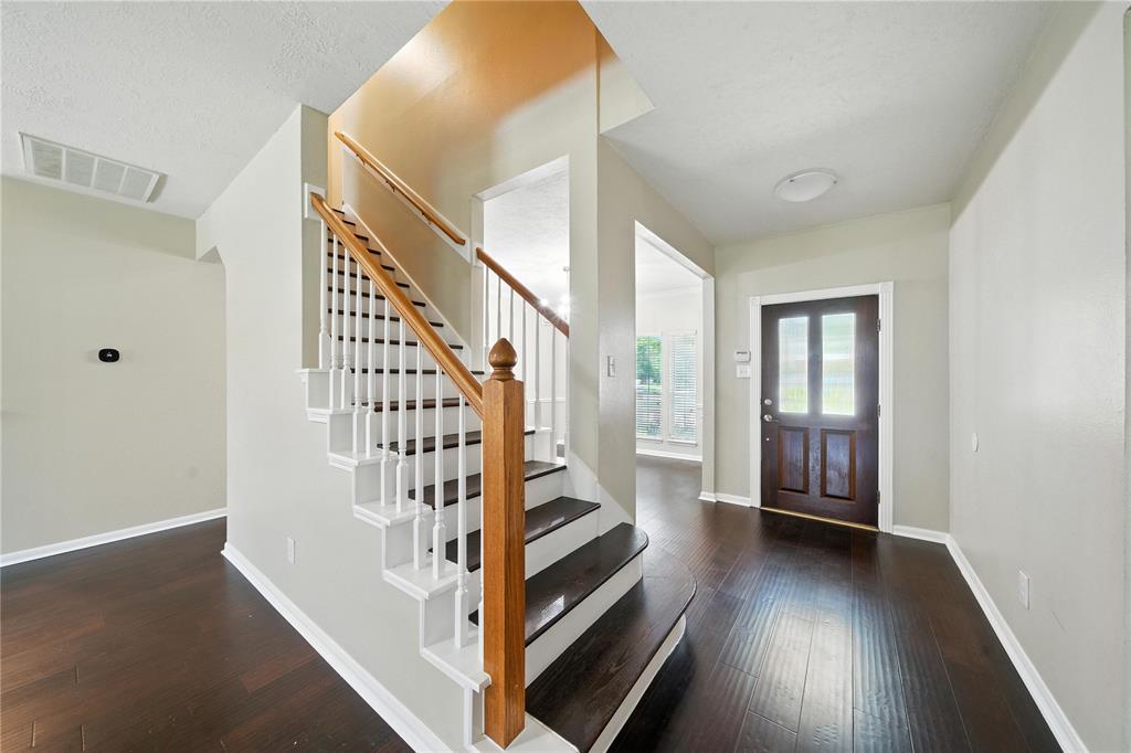 2715 Beacon Bay Circle