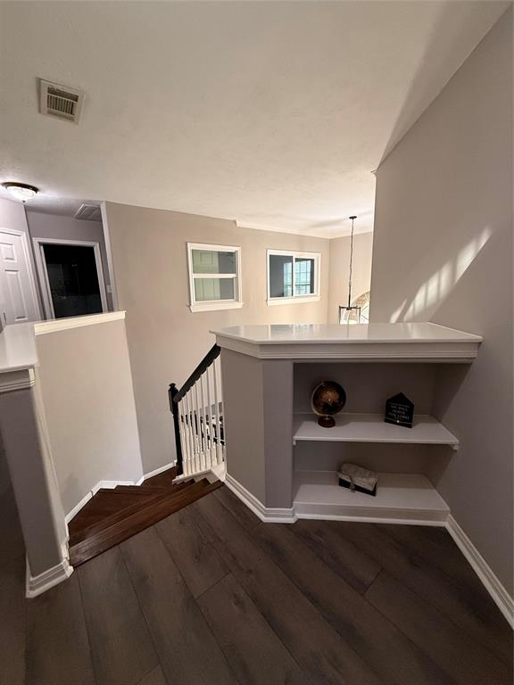 1927 Pinewood Court Drive, Baytown, Texas image 18