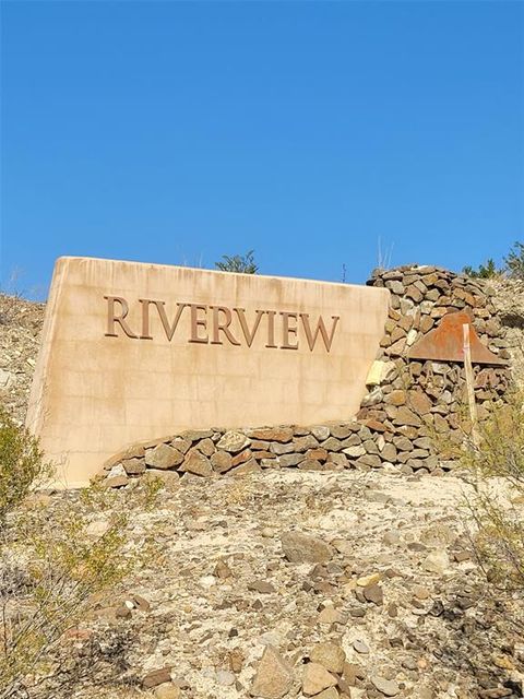 Photo of 5 Riverview, Lajitas, TX 79852 (MLS # 98057413)